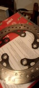SUZUKI GSX-R 750 600 k4 k5 Tarcza hamulcowa z klockami hamulcowymi Używne