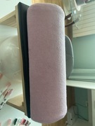 Różowa podkładka do manicure