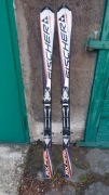 Używane narty zjazdowe Fischer RX FIRE - 155 cm z wiązaniami