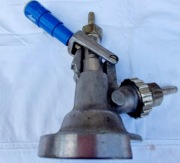 Profesjonalny nabijak do piwa-beczki keg