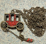 Naszyjnik karoca Kopciuszka wraz z pantofelkiem- Glamour.