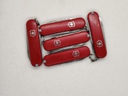 Victorinox Classic SD czerwony scyzoryk brelok do kluczy EDC