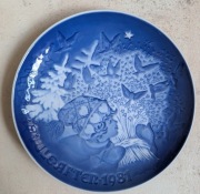 Royal Copenhagen talerz kolekcjonerski Świętą 