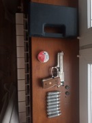 Wiartrówka Automatyczna replika pistoletu Beretta 