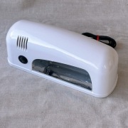 Lampa do paznokci UV mini 9W