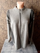 szary sweter kardigan