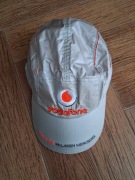 Bejsbolówka -vodafone, nieprzemakalna.