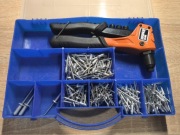 NITOWNICA RĘCZNA DO NITÓW STALOWYCH 2,4-4,8 Richmann Exclusive C0712 uniwer