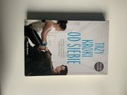 Trzy kroki od siebie