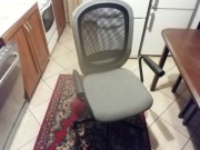 Fotel biurowy w b.dobrym stanie 