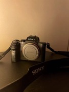Sony A7II używany, zadbany, body + ładowarka Newell sample