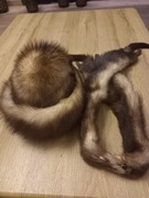 Czapka i kołnierz z norek .