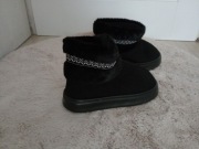 Nowe kapcie damskie rozmiar 37 