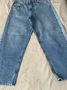 Jeansy stan praktycznie nowy 