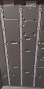 dwie listwy Diody LED , od tv LED Blaupunkt B32PW122BK.