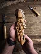 Rzeźba w drewnie duch lasu ozdoba  prezent kora zakapior agroturystyka  4