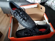 Turfy Nike Phantom GT2 Club TF na orlik DC0821-001 r. 44,5