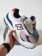 New Balance 2002R "Pouch" - nowe buty 45 - M2002RVE