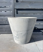 Donica XL z systemem drenującym imitacją betonu na taras do ogrodu balkon