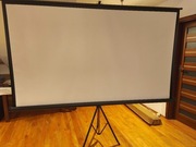 Ekran 4:3 projekcyjny podłogowy 238cm x180cm - 117cali