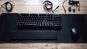 SteelSeries zestaw klawiatura apex 5 + mysz aerox 3 + podkładka Qck prism