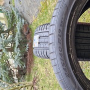 Opony Pirelli P Zero 19 cali Lato