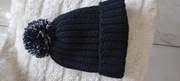 Czapka ręcznie zrobiona na jesień i zimę. Czarna. 