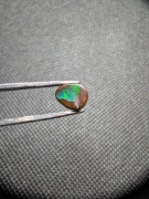 Boulder Opal kabaszon lity opal australijski H3