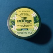 The Body Shop Yogurt Zesty Lime Blossom wegański jogurt do ciała 200 ml
