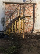 Podest wykonany ze stali malowany