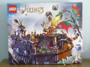 LEGO Vikings 7019 Forteca Wikingów vs. smok Fafnir