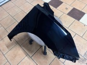 BŁOTNIK PRZEDNI PRAWY CZARNY  HYUNDAI IX35 PAE