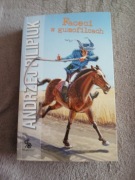 Andrzej Pilipiuk - Faceci w gumofilcach