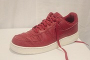 Nike air force 1 07lv8 low gym red