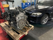 Silnik n57d30b 313hp kompletny/nowe turbiny