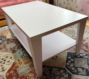 Ława nowoczesna biała  nie składana w bardzo dobrym stanie 