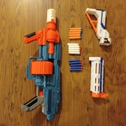 Nerf  shockwave elite + dodatki + strzałki