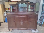 Kredens przedwojenny 