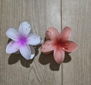 spinka kwiatowa do włosów