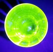 Szkło uranowe szklanka kieliszek czarna stopka Art Deco 