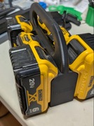 Solidny koszyk na baterie Dewalt 20V Walizka na 6 szt baterii