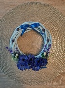 Wianek ręcznie robiony o średnicy 20 cm. 