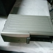 ZMIENIARKA CD SONY CDX 51