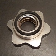 Zacisk śrubowy gwiazdowy 1szt. na gryf 25 mm, stal