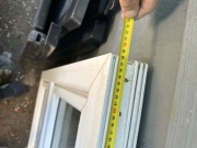 Okno wymiary na zdjęciach 577682134