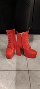 Lakierowane czerwone botki na platformie – r. 41 – retro glamour 