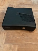 Konsola XBOX 360 z kinectem i dwoma padami