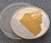 Kopia monety koliekcjonerskiej poświęcona tragedi TYTANICA