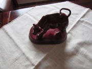 Piekna figurka Byka na wzor stojacego w Nowym Jorku z LAKI indyjskiej