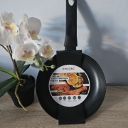 SMUKEE Patelnia NON-STICK 20cm 